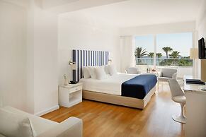 Grecian Sands Hotel