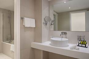 Grecian Sands Hotel