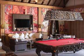 Constance Moofushi All Inclusive