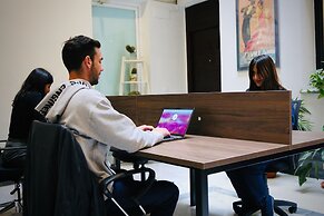 Oasis Backpackers' Hostel Sevilla & Coworking