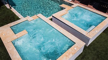 Philoxenia Hotel & Spa