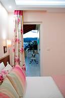 Philoxenia Hotel & Spa