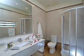 Istron Collection Villas