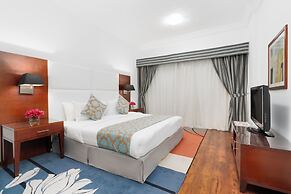 Golden Sands Hotel & Residences