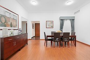 Golden Sands Hotel & Residences