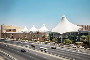 Golden Sands Hotel & Residences