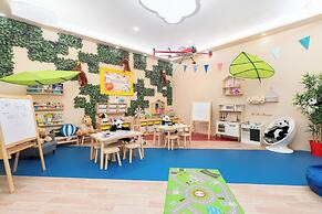 Golden Sands Hotel & Residences