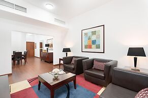 Golden Sands Hotel & Residences