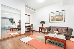 Golden Sands Hotel & Residences