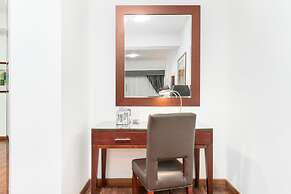 Golden Sands Hotel & Residences