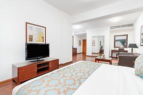 Golden Sands Hotel & Residences