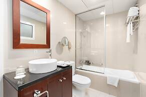 Golden Sands Hotel & Residences