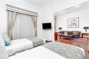 Golden Sands Hotel & Residences