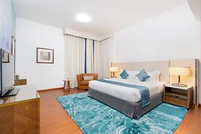 Golden Sands Hotel & Residences