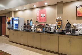 Comfort Suites Leesville near Fort Johnson