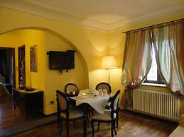 Castello Izzalini Todi Resort