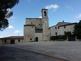 Castello Izzalini Todi Resort