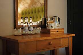 The Falkland Arms