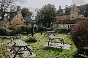 The Falkland Arms