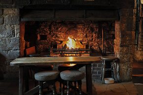 The Falkland Arms