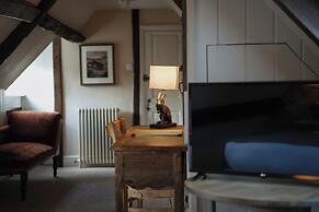 The Falkland Arms