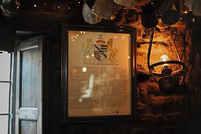 The Falkland Arms