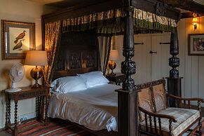 The George Inn and The Plaine