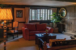The George Inn and The Plaine