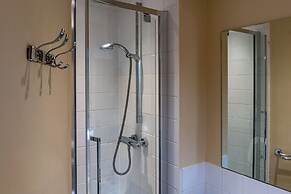 The George Inn and The Plaine