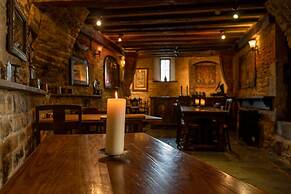 The George Inn and The Plaine