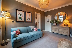 The George Inn and The Plaine