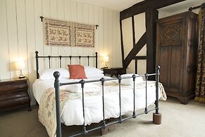 The George Inn and The Plaine