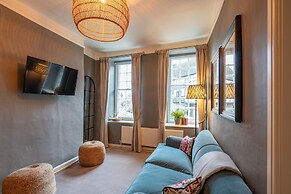 The George Inn and The Plaine