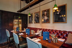 The George Inn and The Plaine