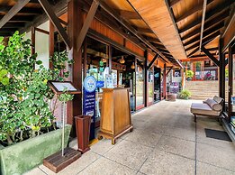 Ayara Kamala Resort & Spa