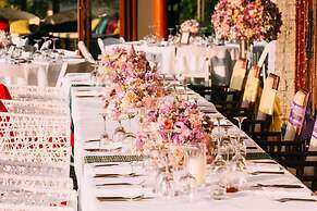 Ayara Kamala Resort & Spa