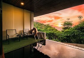 Ayara Kamala Resort & Spa