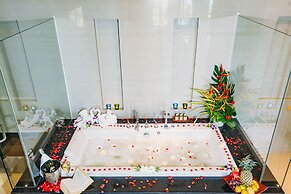 Ayara Kamala Resort & Spa