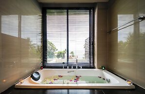 Ayara Kamala Resort & Spa