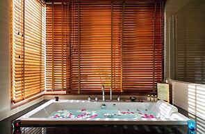 Ayara Kamala Resort & Spa