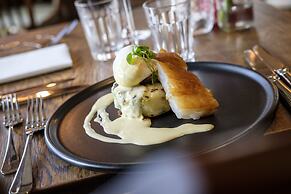 The White Hart