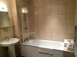 Dragon Inn Crickhowell