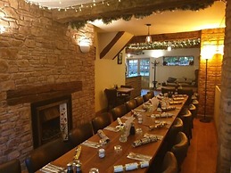Dragon Inn Crickhowell