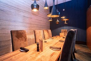 Sandman Signature Edmonton South Hotel