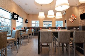 Sandman Signature Edmonton South Hotel