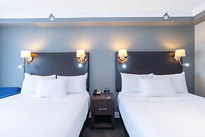 Sandman Signature Edmonton South Hotel