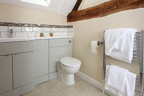 Broom Hall Inn