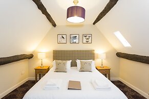 George Hotel