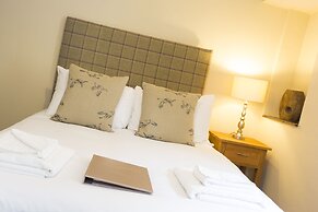 George Hotel