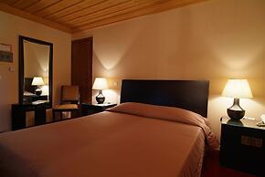 Boutique Hotel Skamnos